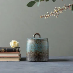 Mini Urn Azuro - Keramische urnen sfeerfoto