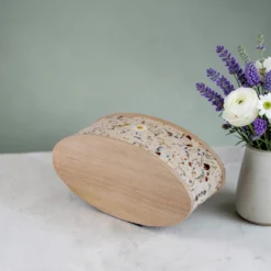 Ovale Houten Urn met Bloemen – Fiore “Alwiola”